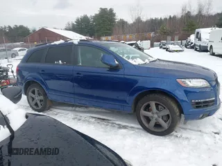 2015 Audi Q7 3.0T Premium Plus with VIN WA1LGAFE7FD018265, listed as a IAAI auction lot 41022440 with 145,874 mi miles. Bid and sale history available at carsss.com. Image 13.