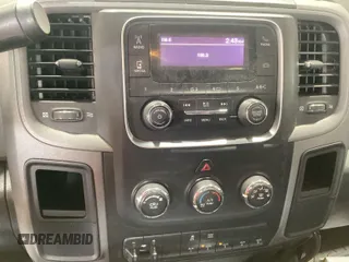 2018 Ram 2500 Tradesman с VIN 3C6UR4HJ8JG274627, выставлен на аукционе IAAI как лот 42575840 с пробегом 152 686 миль миль и . История ставок и продаж доступна на DreamBid. Изображение 17.