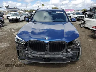 2021 BMW X5 xDrive45e with VIN 5UXTA6C09M9H50122, listed as a Copart auction lot 48162735 with 59,697 mi miles and Salvage Title. Bid and sale history available at carsss.com. Image 5.