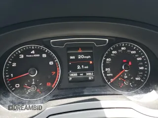 2018 Audi Q3 Premium Plus z VIN WA1HCCFS5JR012513, wystawiony jako Copart lot #56908385 z przebiegiem 146 385 mil mil oraz Szkoda całkowita • Salvage title. Historia ofert i sprzedaży dostępna na DreamBid. Obrazek 9.