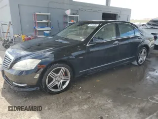 2013 Mercedes-Benz S-Class S 550 with VIN WDDNG9EB5DA520975, listed as a Copart auction lot 54816725 with 156,408 mi miles and Clean Title. Bid and sale history available at carsss.com. Image 1.