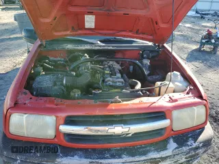 2002 Chevrolet Tracker z VIN 2CNBE13C126918772, wystawiony jako Copart lot #42343685 z przebiegiem Nie podano mil oraz Szkoda całkowita • Salvage title. Historia ofert i sprzedaży dostępna na DreamBid. Obrazek 13.