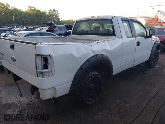 2008 Ford F-150 STX z VIN 1FTRX12W88FA16580, wystawiony jako IAAI lot #42572032 z przebiegiem 226 419 mil mil oraz . Historia ofert i sprzedaży dostępna na DreamBid. Obrazek 4.