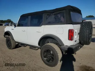 2024 Ford Bronco with VIN 1FMEE1BP9RLA57747, listed as a Copart auction lot 76117634 with 2,779 mi miles and Salvage title. Bid and sale history available at DreamBid. Image 2.