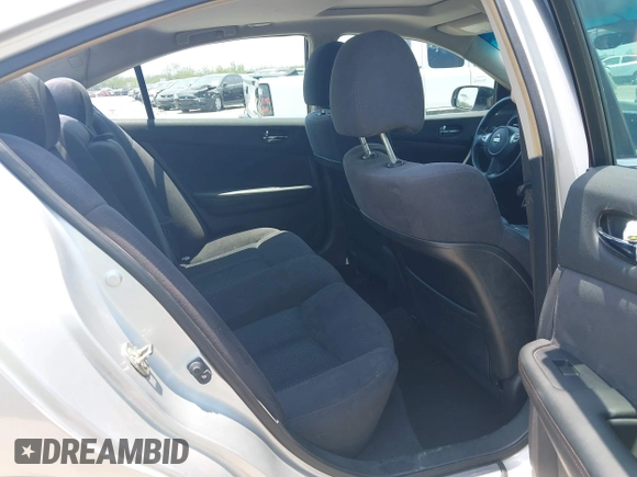 2014 Nissan Maxima SV with VIN 1N4AA5AP5EC464620, listed as a IAAI auction lot 42267412 with 147,129 mi miles and . Bid and sale history available at DreamBid. Image 8.