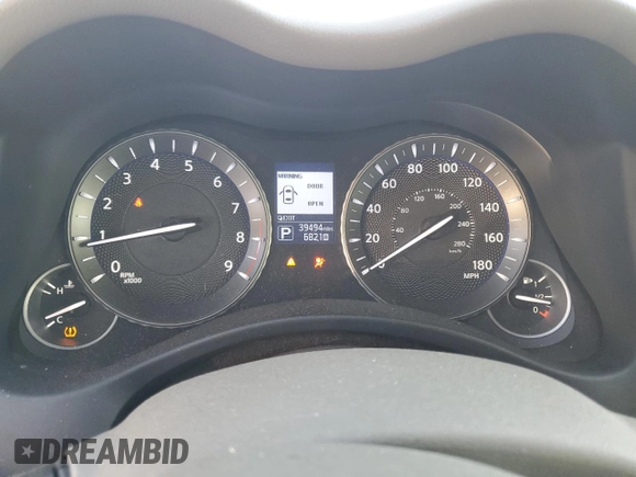 2018 Infiniti Q70 Luxe with VIN JN1BY1AR6JM220020, listed as a Copart auction lot 85592334 with 39,494 mi miles and Salvage title. Bid and sale history available at DreamBid. Image 9.