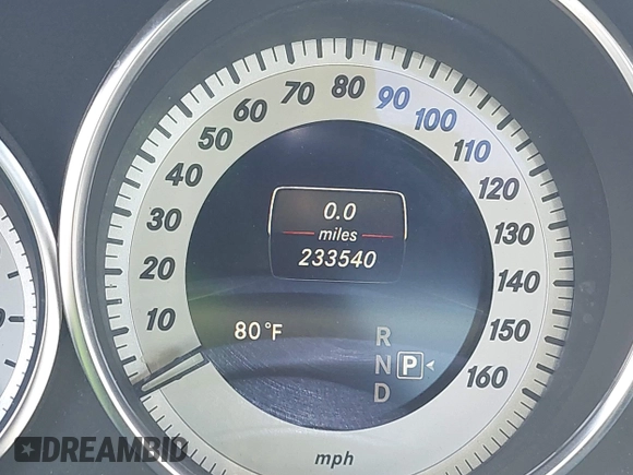 2014 Mercedes-Benz E 350 Sport with VIN WDDHF5KB1EB015573, listed as a IAAI auction lot 42731599 with 233,540 mi miles and . Bid and sale history available at DreamBid. Image 7.