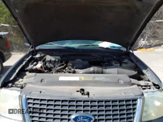 2005 Ford Expedition Special Service with VIN 1FMPU15545LA40791, listed as a IAAI auction lot 41823519 with 156,915 mi miles. Bid and sale history available at carsss.com. Image 10.