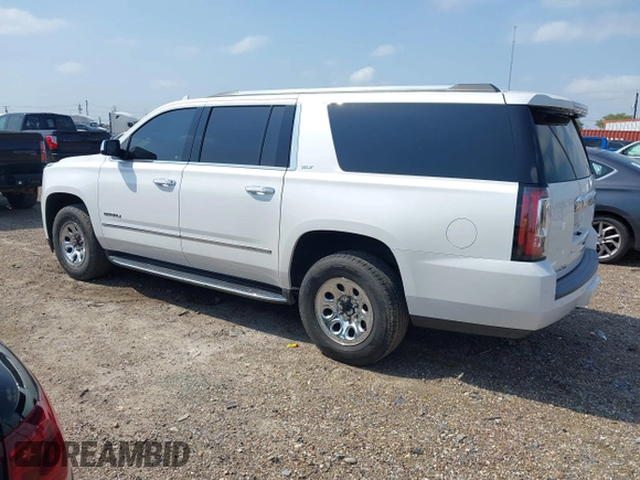 2019 GMC Yukon XL SLT with VIN 1GKS1GKC2KR117197, listed as a IAAI auction lot 41930764 with 47,350 mi miles. Bid and sale history available at carsss.com. Image 3.
