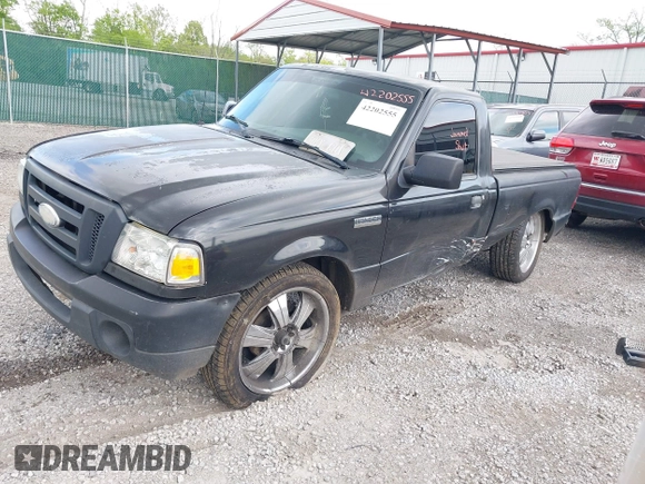 2008 Ford Ranger XL z VIN 1FTYR10D68PA89237, wystawiony jako IAAI lot #42202555 z przebiegiem 160 402 mil mil oraz . Historia ofert i sprzedaży dostępna na DreamBid. Obrazek 2.