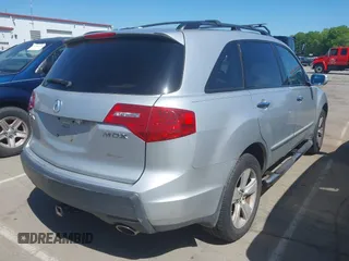 2009 Acura MDX Technology with VIN 2HNYD28699H529395, listed as a IAAI auction lot 42002746 with 204,575 mi miles and . Bid and sale history available at carsss.com. Image 4.