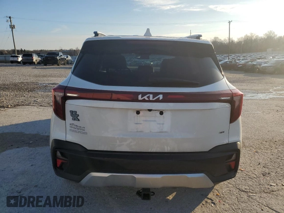 2024 Kia Seltos EX with VIN KNDERCAA9R7564013, listed as a Copart auction lot 87236184 with 30,724 mi miles and Salvage Title. Bid and sale history available at carsss.com. Image 6.
