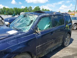 2013 Honda Pilot EX-L z VIN 5FNYF3H50DB037818, wystawiony jako IAAI lot #42201146 z przebiegiem 201 321 mil mil oraz . Historia ofert i sprzedaży dostępna na DreamBid. Obrazek 6.