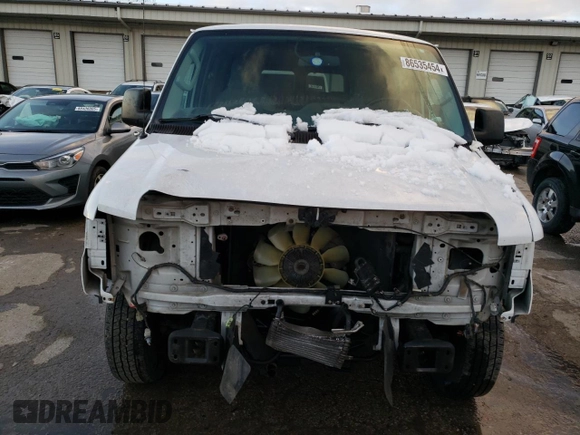 2014 Ford Econoline Passenger XL с VIN 1FBNE3BL3EDB00193, выставлен на аукционе Copart как лот 86535454 с пробегом 108 979 миль миль и Списание • Salvage title. История ставок и продаж доступна на DreamBid. Изображение 5.