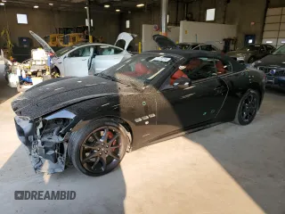 2012 Maserati GranTurismo Convertible Sport with VIN ZAM45MMA3C0061663, listed as a Copart auction lot 71174774 with 14,624 mi miles and Salvage Title. Bid and sale history available at carsss.com. Image 1.