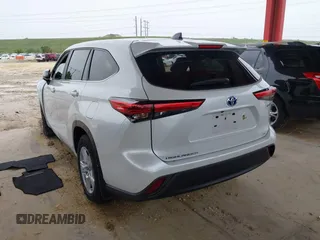 2023 Toyota Highlander Hybrid LE with VIN 5TDBBRCH1PS570363, listed as a IAAI auction lot 42436974 with Not provided miles and . Bid and sale history available at DreamBid. Image 3.