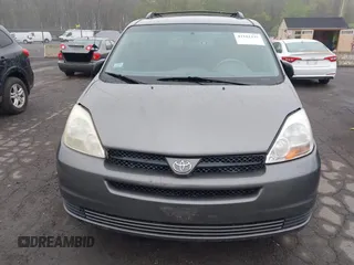 2005 Toyota Sienna LE with VIN 5TDBA23C65S045696, listed as a IAAI auction lot 42181325 with 279,479 mi miles and . Bid and sale history available at DreamBid. Image 6.