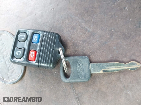 2004 Ford F-250 XL с VIN 1FTNW21S44EB33434, выставлен на аукционе IAAI как лот 41909964 с пробегом 194 635 миль миль и . История ставок и продаж доступна на DreamBid. Изображение 11.