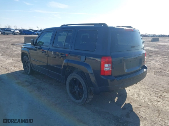 2014 Jeep Patriot Sport with VIN 1C4NJPBA3ED887384, listed as a IAAI auction lot 41607068 with 263,528 mi miles. Bid and sale history available at carsss.com. Image 3.