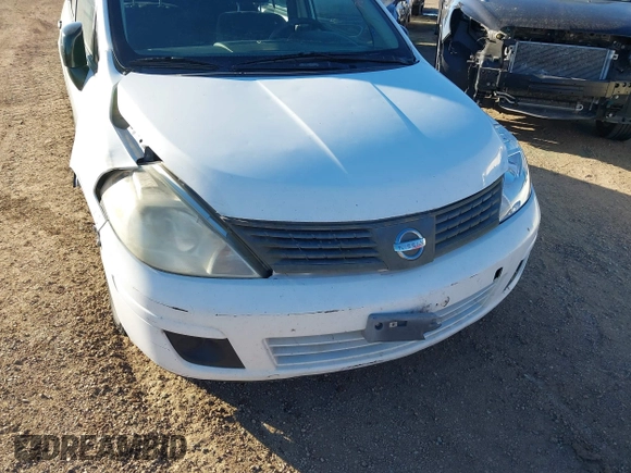 2010 Nissan Versa 1.6 with VIN 3N1CC1AP6AL385612, listed as a IAAI auction lot 41392745 with 195,521 mi miles. Bid and sale history available at carsss.com. Image 6.