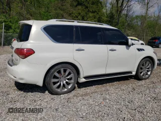 2012 Infiniti QX56 8-passenger z VIN JN8AZ2NC8C9315450, wystawiony jako Copart lot #55619485 z przebiegiem 254 525 mil mil oraz Czysty tytuł • Clean title. Historia ofert i sprzedaży dostępna na DreamBid. Obrazek 3.