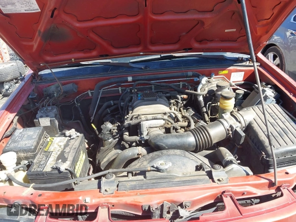 2000 Isuzu Rodeo S with VIN 4S2CK58W5Y4342386, listed as a IAAI auction lot 41778995 with 221,718 mi miles and . Bid and sale history available at DreamBid. Image 10.