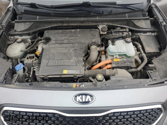 2017 Kia Niro EX with VIN KNDCC3LC8H5090301, listed as a Copart auction lot 51386065 with 57,279 mi miles and Salvage Title. Bid and sale history available at carsss.com. Image 12.
