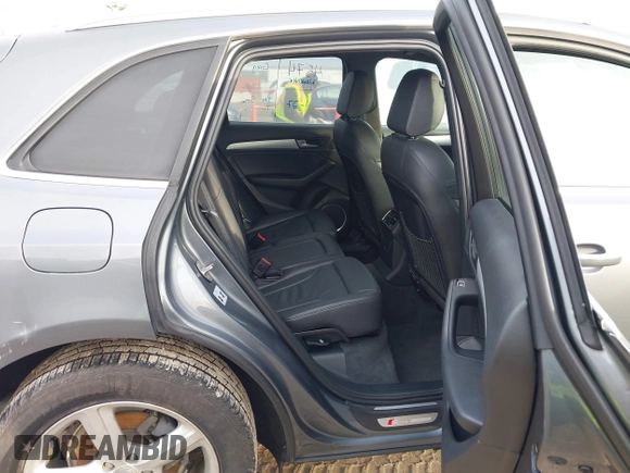 2017 Audi Q5 Premium Plus z VIN WA1M2AFP2HA030803, wystawiony jako IAAI lot #41467760 z przebiegiem 47 314 mil mil oraz . Historia ofert i sprzedaży dostępna na DreamBid. Obrazek 8.