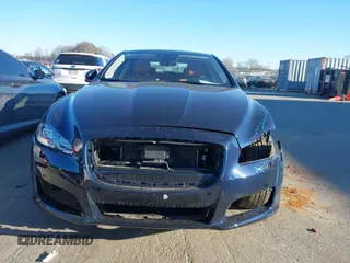 2019 Jaguar XJ Portfolio with VIN SAJWA2G7XK8W20284, listed as a IAAI auction lot 41289613 with 29,414 mi miles and . Bid and sale history available at DreamBid. Image 12.