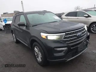 2023 Ford Explorer XLT with VIN 1FMSK8DH8PGA89282, listed as a IAAI auction lot 41453791 with 30,309 mi miles. Bid and sale history available at carsss.com. Image 1.