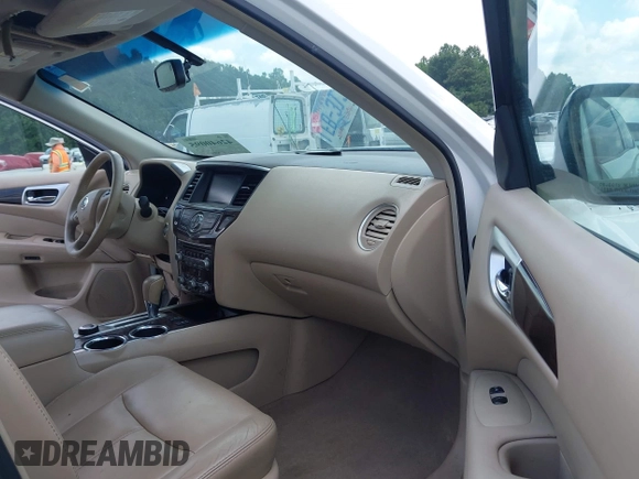 2013 Nissan Pathfinder SL with VIN 5N1AR2MM1DC649521, listed as a IAAI auction lot 42640095 with 143,503 mi miles and . Bid and sale history available at DreamBid. Image 5.