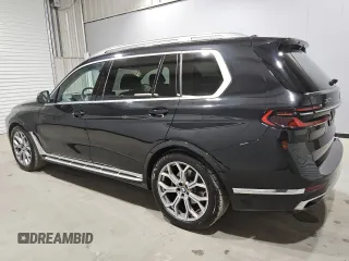2024 BMW X7 xDrive40i with VIN 5UX23EM0XR9V32595, listed as a Copart auction lot 49742695 with 32,233 mi miles and Clean Title. Bid and sale history available at carsss.com. Image 2.