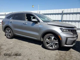 2024 Kia Sorento EX with VIN KNDRHDLG7R5248567, listed as a Copart auction lot 68286974 with 3,020 mi miles and Salvage title. Bid and sale history available at DreamBid. Image 4.