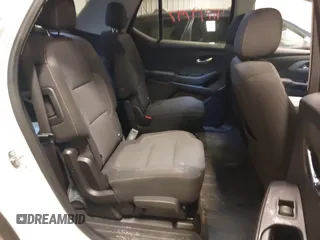 2021 Chevrolet Traverse LT Cloth with VIN 1GNEVGKW8MJ189876, listed as a IAAI auction lot 41719747 with 60,916 mi miles. Bid and sale history available at carsss.com. Image 8.