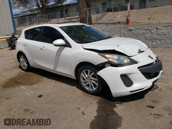 2012 Mazda 3 i Grand Touring z VIN JM1BL1M7XC1630250, wystawiony jako Copart lot #54817065 z przebiegiem 132 104 mil mil oraz Szkoda całkowita • Salvage title. Historia ofert i sprzedaży dostępna na DreamBid. Obrazek 4.