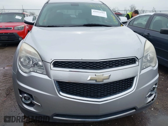 2010 Chevrolet Equinox LT w/2LT with VIN 2CNALPEW5A6411996, listed as a IAAI auction lot 41957512 with 136,881 mi miles. Bid and sale history available at carsss.com. Image 6.
