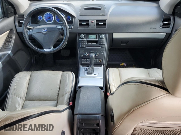 2014 Volvo XC90 R-Design with VIN YV4952CF3E1684657, listed as a Copart auction lot 59174444 with 117,703 mi miles and Clean Title. Bid and sale history available at DreamBid. Image 8.