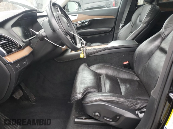 2016 Volvo XC90 with VIN YV4102XL9G1087348, listed as a Copart auction lot 54572535 with 93,212 mi miles and Clean Title. Bid and sale history available at DreamBid. Image 7.