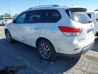 2013 Nissan Pathfinder SV with VIN 5N1AR2MM1DC648756, listed as a IAAI auction lot 41640693 with 170,190 mi miles. Bid and sale history available at carsss.com. Image 3.