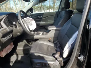 2023 GMC Acadia SLT with VIN 1GKKNMLS1PZ255801, listed as a Copart auction lot 42919585 with 24,233 mi miles and Salvage Title. Bid and sale history available at DreamBid. Image 7.