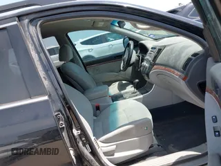 2011 Hyundai Veracruz GLS with VIN KM8NUDCC3BU156029, listed as a IAAI auction lot 42013380 with 198,292 mi miles and . Bid and sale history available at DreamBid. Image 5.