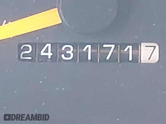1997 GMC Sonoma SLS with VIN 1GTCS19X2V8528709, listed as a IAAI auction lot 40853983 with 243,171 mi miles and . Bid and sale history available at DreamBid. Image 15.