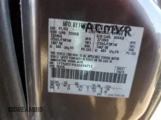 2003 Ford F-250 XL z VIN 1FTNX21PX3EB94715, wystawiony jako Copart lot #50712735 z przebiegiem 96 293 mil mil oraz Szkoda całkowita • Salvage title. Historia ofert i sprzedaży dostępna na DreamBid. Obrazek 12.