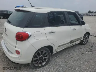 2014 FIAT 500L Lounge with VIN ZFBCFACH3EZ002687, listed as a Copart auction lot 71222884 with 230,545 mi miles and Salvage Title. Bid and sale history available at carsss.com. Image 3.