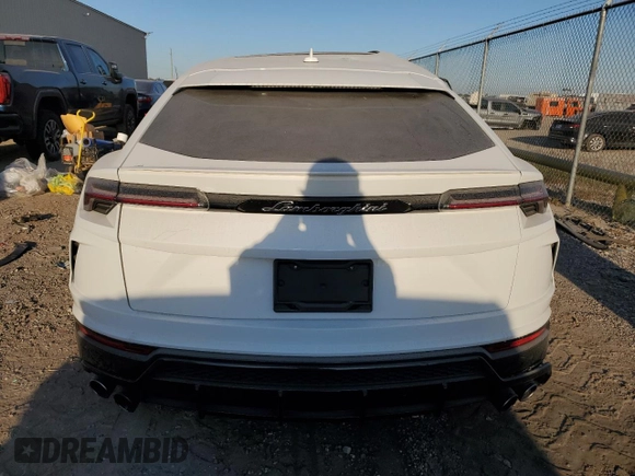 2022 Lamborghini Urus z VIN ZPBUA1ZL8NLA22604, wystawiony jako Copart lot #77174164 z przebiegiem Nie podano mil oraz Szkoda całkowita • Salvage title. Historia ofert i sprzedaży dostępna na DreamBid. Obrazek 6.