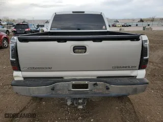 2003 Chevrolet Silverado 1500 LT with VIN 2GCEK19T231403375, listed as a Copart auction lot 86842894 with 211,666 mi miles and Salvage Title. Bid and sale history available at carsss.com. Image 6.
