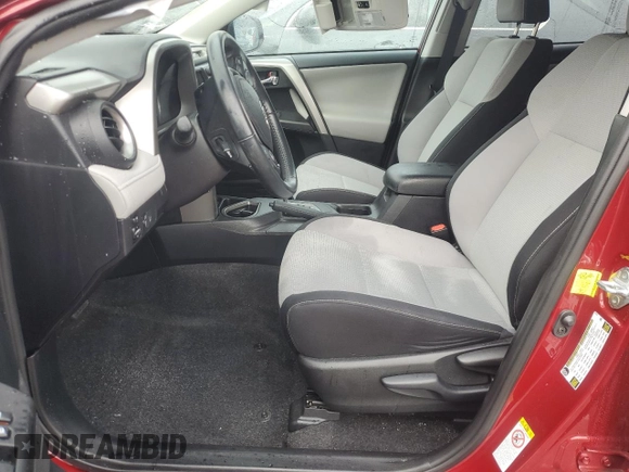 2018 Toyota RAV4 XLE with VIN 2T3WFREV6JW463548, listed as a Copart auction lot 58765805 with 61,250 mi miles and Non repairable. Bid and sale history available at DreamBid. Image 7.