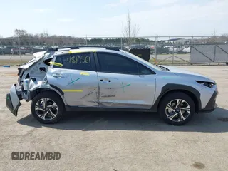 2024 Subaru Crosstrek Premium с VIN JF2GUADC2R8882446, выставлен на аукционе IAAI как лот 41810561 с пробегом 4 010 миль миль и . История ставок и продаж доступна на DreamBid. Изображение 14.