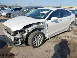 2014 Ford Fusion SE with VIN 3FA6P0HD9ER389408, listed as a IAAI auction lot 41700627 with 123,424 mi miles. Bid and sale history available at carsss.com. Image 2.