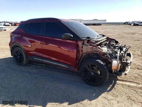 2022 Nissan Kicks SR with VIN 3N1CP5DVXNL494120, listed as a Copart auction lot 47096275 with 21,070 mi miles and Salvage Title. Bid and sale history available at carsss.com. Image 4.